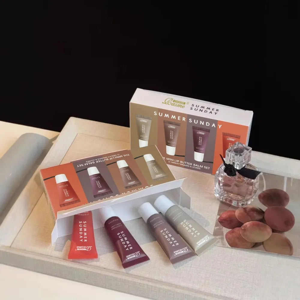 4-teiliges Lipgloss-Set, komplett, exquisit, praktisch, bequem, feuchtigkeitsspendend, natürlich, tragbares Make-up-Set